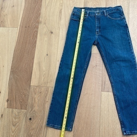 Wrangler Jeans - Picture 4 of 8